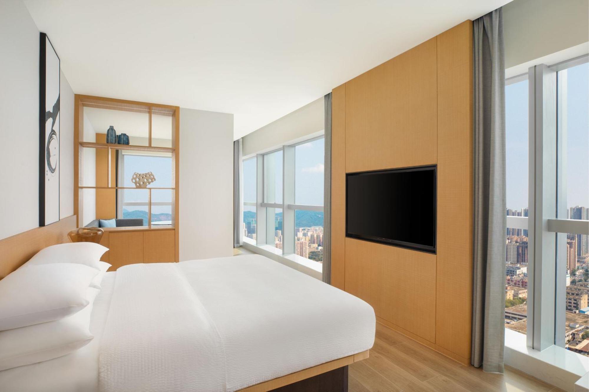 Готель Fairfield By Marriott Shenzhen Bao'An Екстер'єр фото